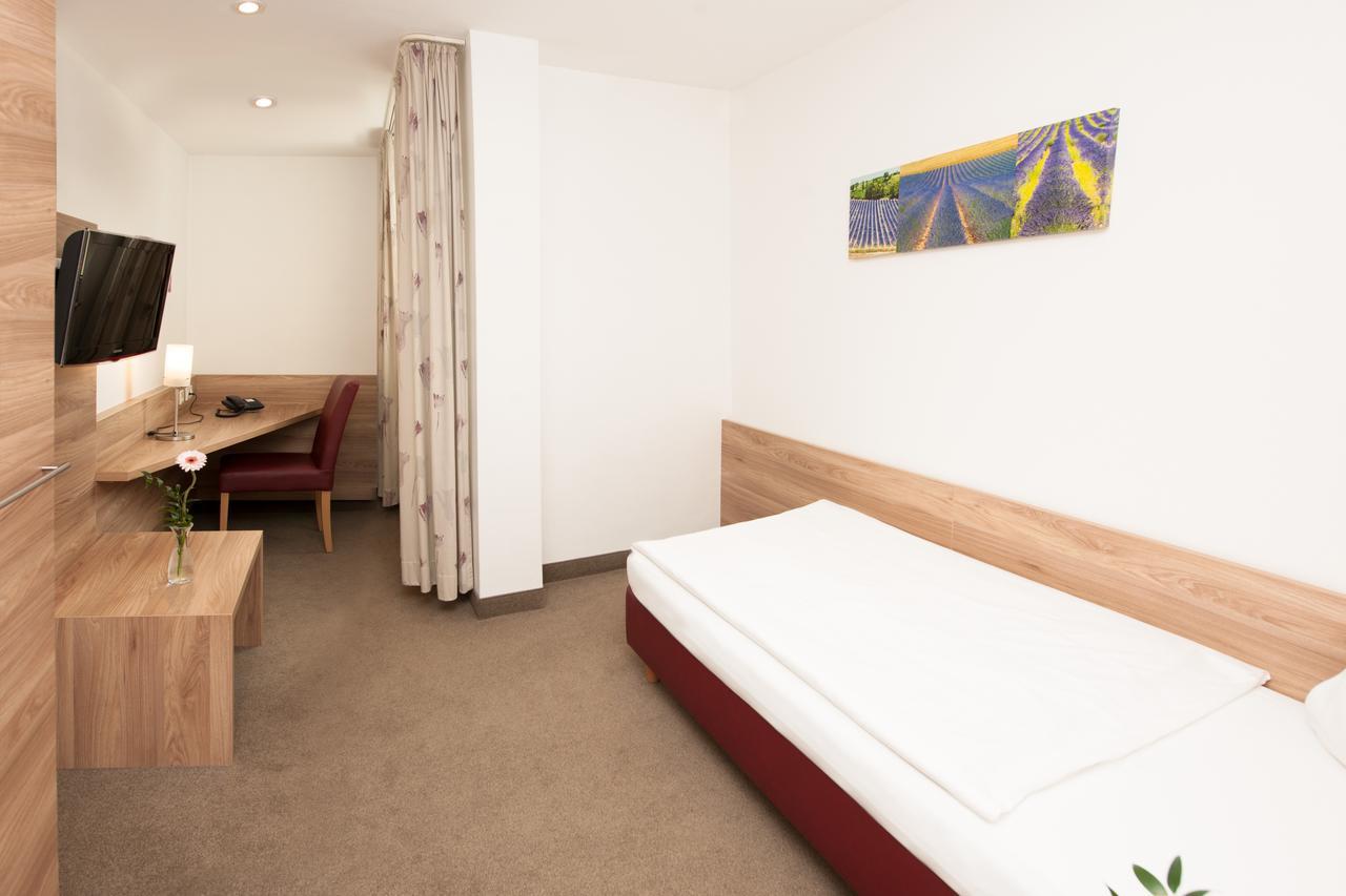 Hotel Schuetzenburg Burscheid Zewnętrze zdjęcie
